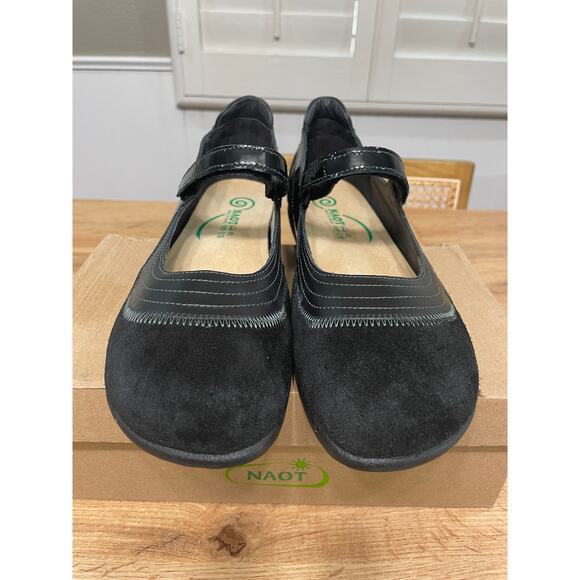 Naot Kirei Mary Jane Black Suede Leather Combo Size 10/11 US 41 EU NIB Versatile - Picture 6 of 14